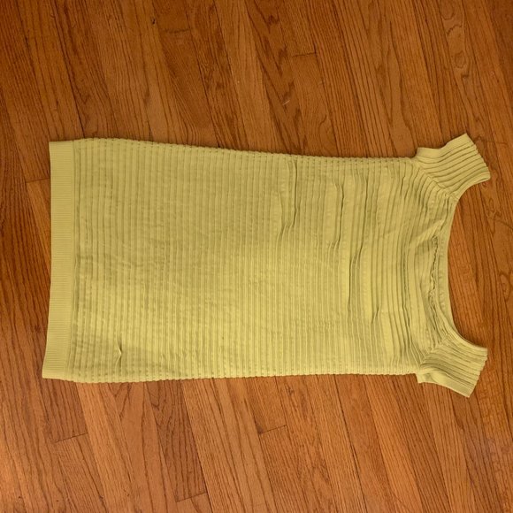 BCBGGeneration green bodycon dress - Picture 7 of 8